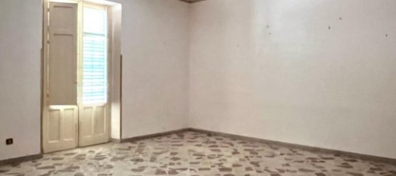 3-salle Appartement à Ficarazzi, Italy No. 46092 17