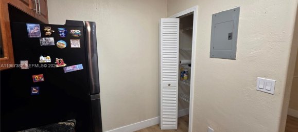1 غرف نوم عقار تجاري في Miami, USA رقم 615934 5