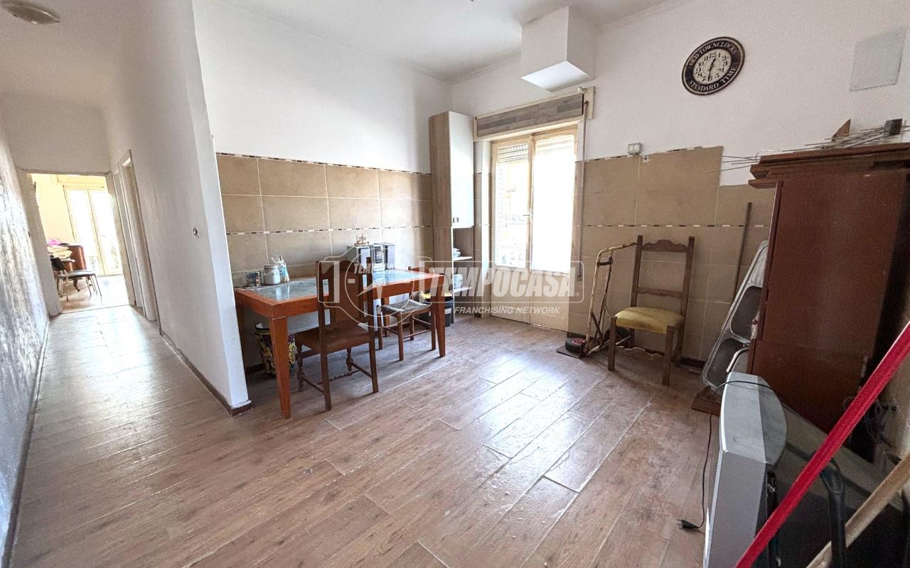 4 rooms Apartment in Fiumicino, Italy No. 171658