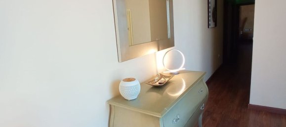 Casa de 3 dormitorios en València, Spain No. 141224 5