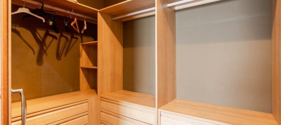 Casa de 3 dormitorios en València, Spain No. 141224 19