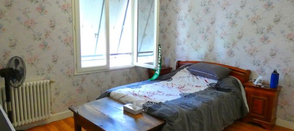 2 bedrooms Apartment in Aurillac, France No. 292592 3