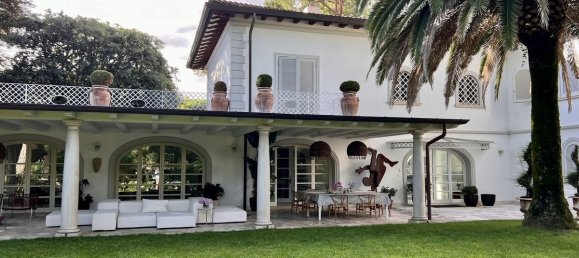 8 bedrooms Villa in Forte dei Marmi, Italy No. 192221 9