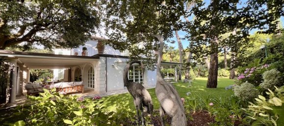 8 bedrooms Villa in Forte dei Marmi, Italy No. 192221 7