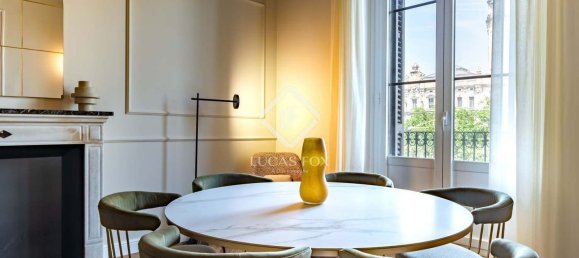 Ático de 3 dormitorios en Ciudad Vieja, Spain No. 169869 5