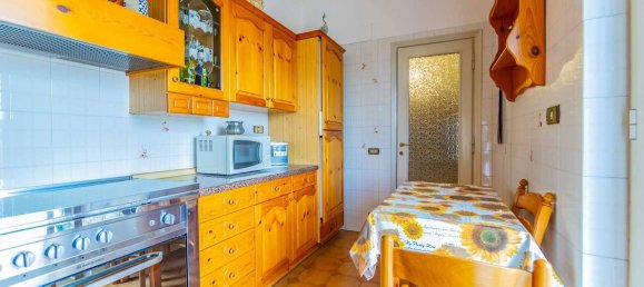 Пентхаус с 2 спальнями в Рим, Италия № 289875 33