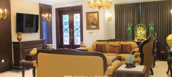 6 Schlafzimmer Villa in Long Bien, Vietnam, Nr. 932 16