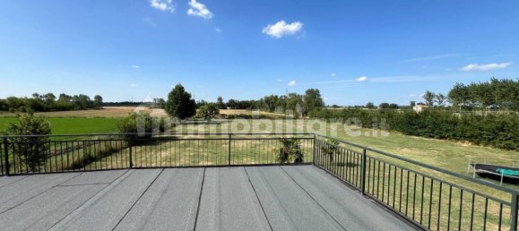 4 Schlafzimmer Villa in Gualtieri, Italy, Nr. 298538 37