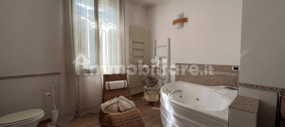 4 Schlafzimmer Villa in Gualtieri, Italy, Nr. 298538 28