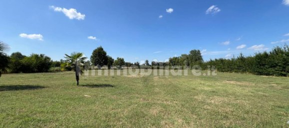 4 Schlafzimmer Villa in Gualtieri, Italy, Nr. 298538 8