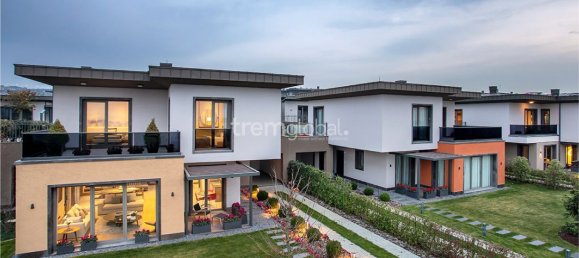 Villa 2+53 in Istanbul, Turkey No. 7477 3