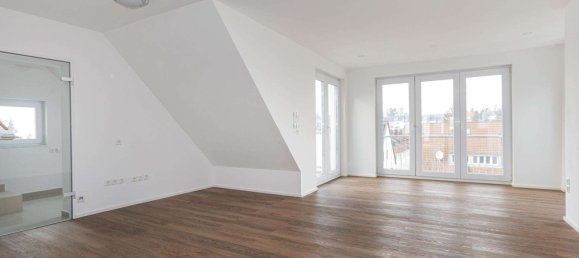 5-Zimmer Doppelhaus in Stuttgart, Germany, Nr. 45093 3