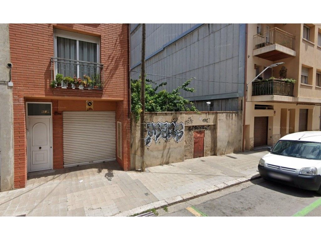 Terreno en Figueres, Spain 265 m² No. 193745