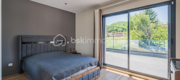 4 bedrooms Villa in Brie-et-Angonnes, France No. 337538 13