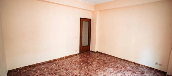 2 غرف نوم شقة في Reggio Calabria, Italy رقم 39243 2