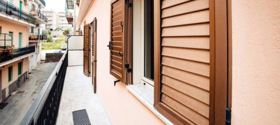 2 غرف نوم شقة في Reggio Calabria, Italy رقم 39243 13