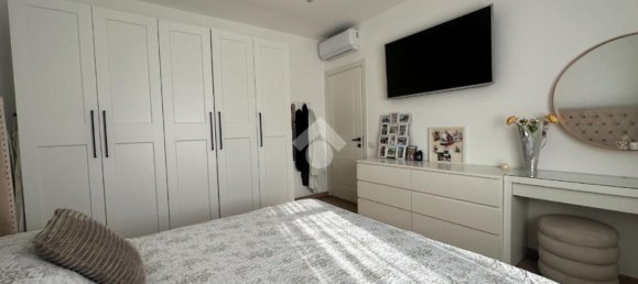 4-salle Appartement à Albano Sant'Alessandro, Italy No. 269716 4