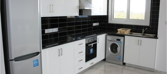 Studio for sale in Paphos, Cyprus № 24740 3