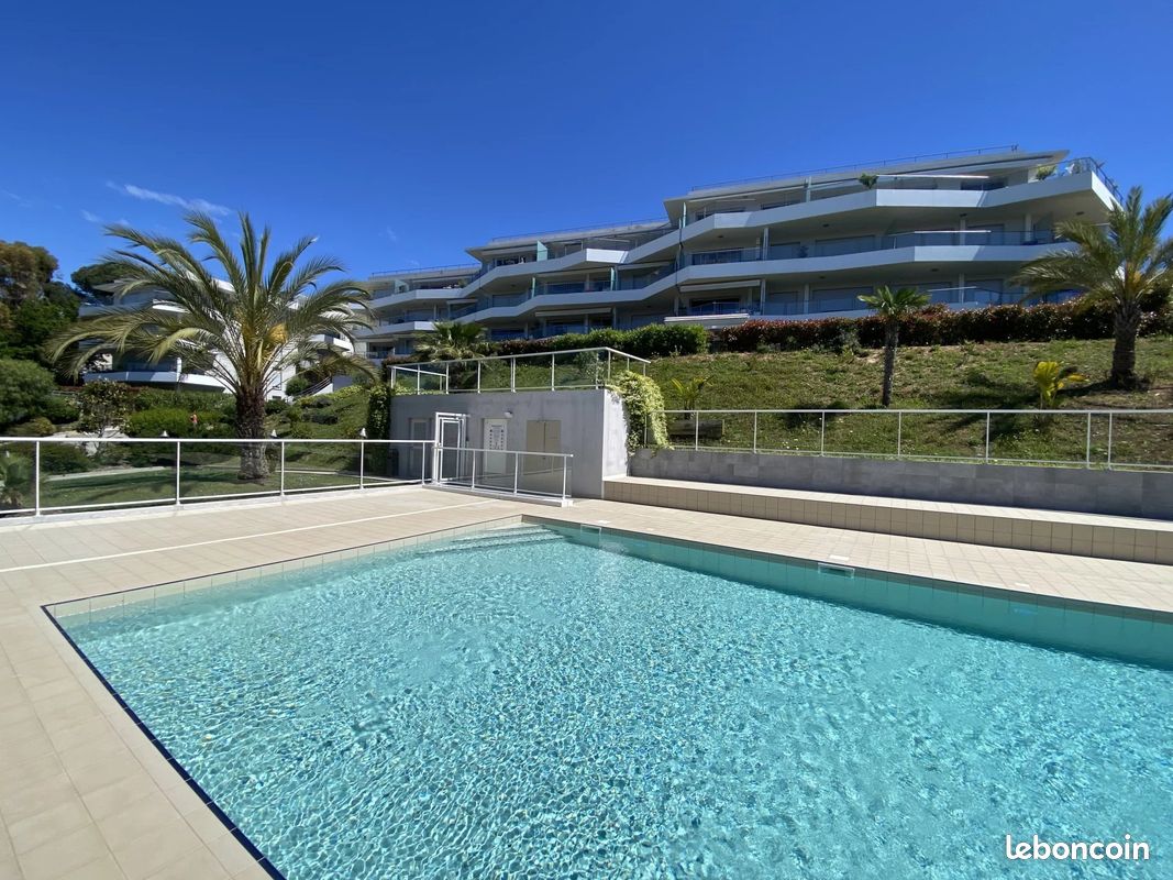 Apartamento de 1 dormitorio en Nice, France No. 287578