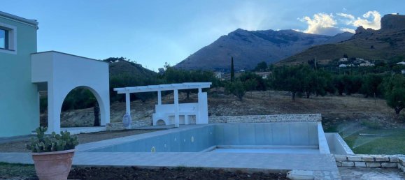 Вилла с 6 комнатами в Кастелламмаре дель Гольфо, Италия № 258747 16