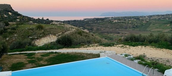 Вилла с 6 комнатами в Кастелламмаре дель Гольфо, Италия № 258747 4