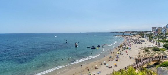 3 غرف نوم منزل ذو طابقين في Alicante, Spain رقم 188132 27