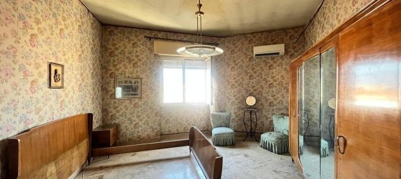 5 bedrooms Apartment in Palermo, Italy No. 328620 18