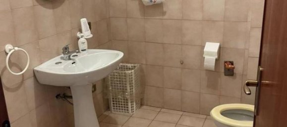 5 rooms Apartment in Latina, Italy No. 143539 12