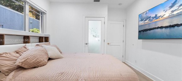2 chambres villa à vendre à Miami, Miami-Dade, Florida, USA № 614876 14