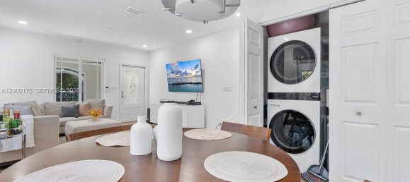 2 chambres villa à vendre à Miami, Miami-Dade, Florida, USA № 614876 6