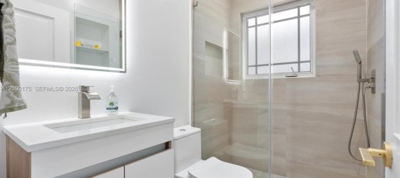 2 chambres villa à vendre à Miami, Miami-Dade, Florida, USA № 614876 20