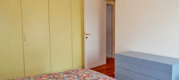 3 rooms Apartment in Vicenza, Italy No. 33048 14