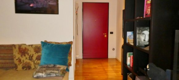 3 rooms Apartment in Vicenza, Italy No. 33048 8