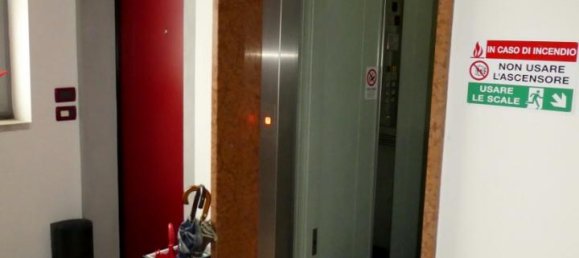 3 rooms Apartment in Vicenza, Italy No. 33048 4