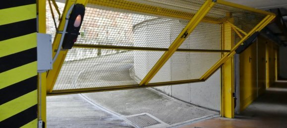 3 rooms Apartment in Vicenza, Italy No. 33048 22