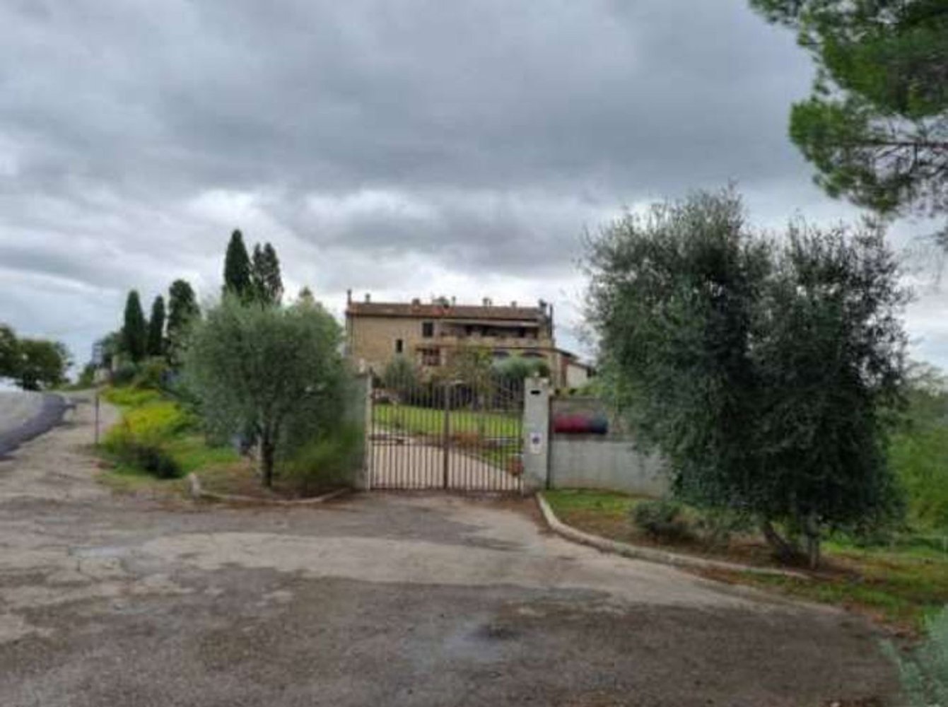 5 Schlafzimmer Wohnung in Montespertoli, Italy, Nr. 325360