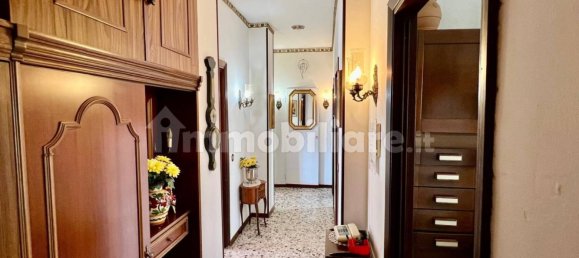 2 Schlafzimmer Wohnung in Cologno Monzese, Italy, Nr. 352181 17