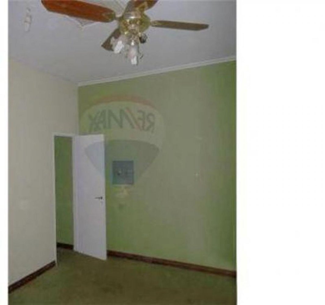 35m² Office in Santa Fe, Argentina No. 25013