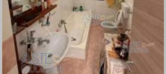 Apartamento de 3 divisões em Vittoria, Italy N.º 284841 12