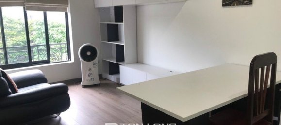 4 bedrooms Villa in Long Bien, Vietnam No. 1371 6