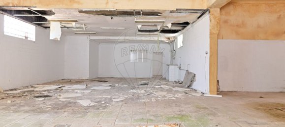 506m² Building in Oeiras, Portugal No. 82617 18