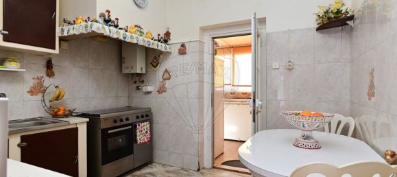 506m² Building in Oeiras, Portugal No. 82617 21