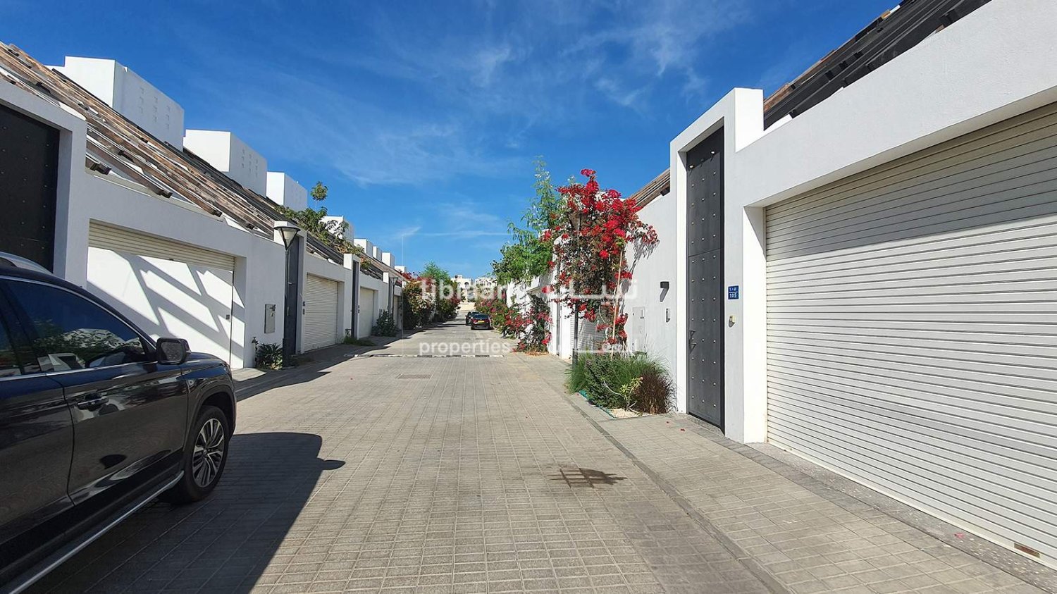 4 Schlafzimmer Doppelhaus in Muscat, Oman, Nr. 273