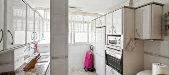 4 bedrooms Penthouse in Malaga, Spain No. 137281 5