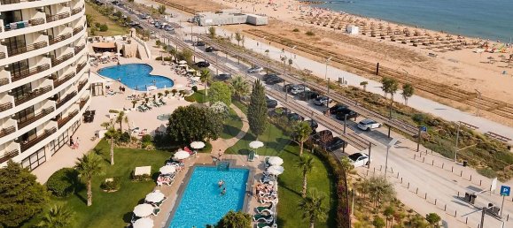 2 bedrooms Duplex in Quarteira, Portugal No. 38372 2