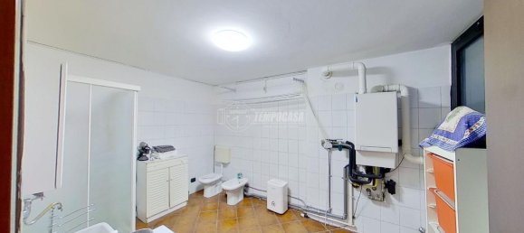 Вилла с 4 комнатами в Севезо, Италия № 237624 31