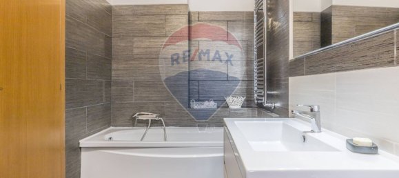 Apartamento T2 em Rome, Italy N.º 131009 14