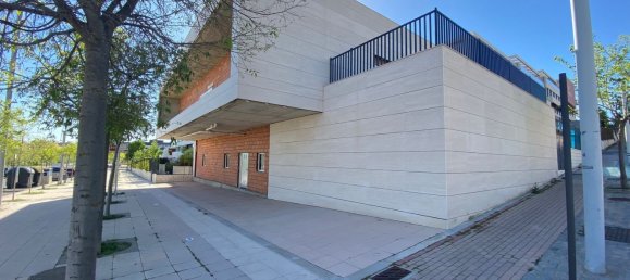Gewerbliche Immobilie in San Sebastian de los Reyes, Spain 657m², Nr. 116964 5