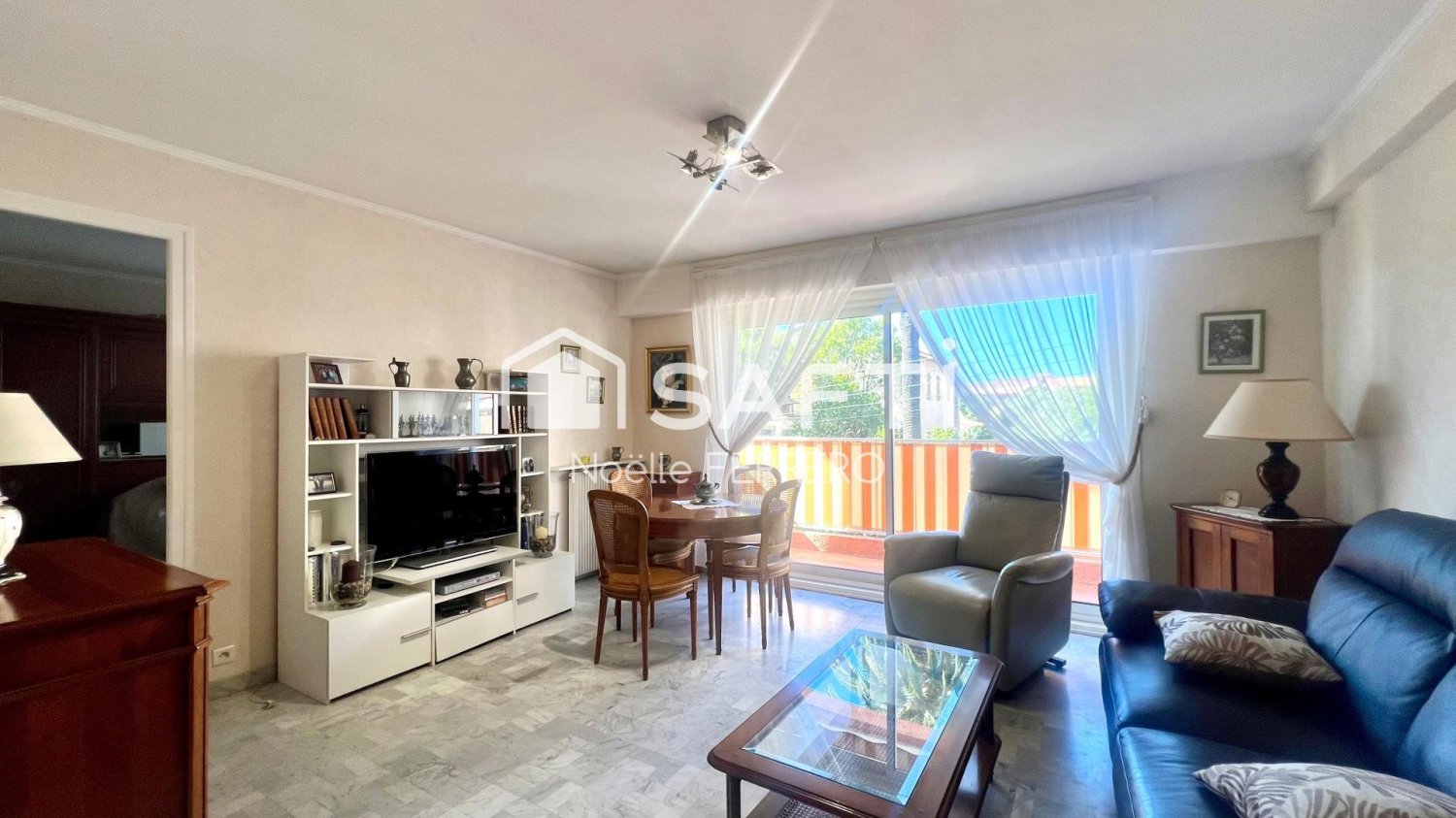 Квартира с 1 спальней в Фрежюс, Франция № 296160