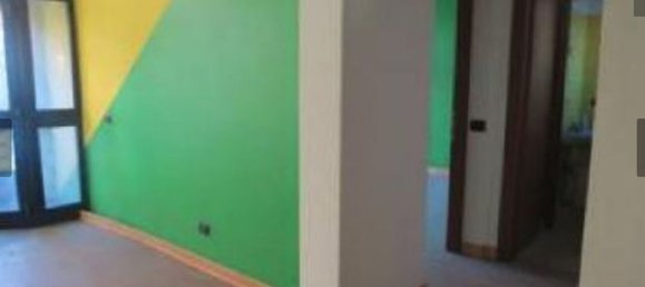 Imóvel comercial de 2 divisões em Cassano Magnago, Italy N.º 78138 5